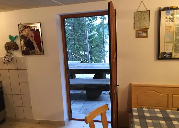 Chalet Romantic Forest House *