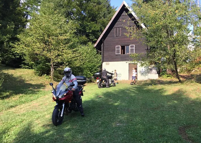 Romantic Forest House Trsce