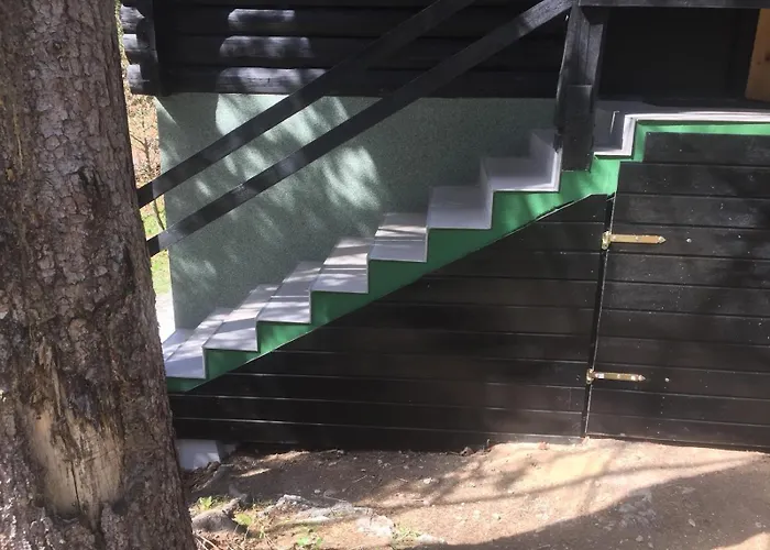 Romantic Forest House *