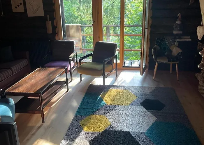 Romantic Forest House *